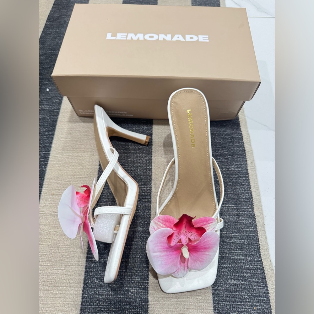 Orchid Floral Heel Sandals Sex in the City Strappy Carrie Bradshaw Style - Picture 3 of 3